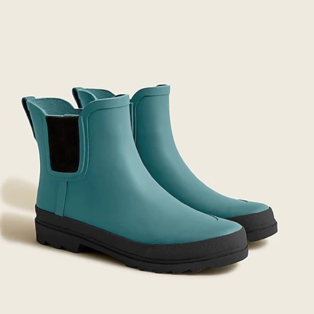 J. Crew Short lug-sole rain boots in color Alhambra Green size 8.  Never worn.